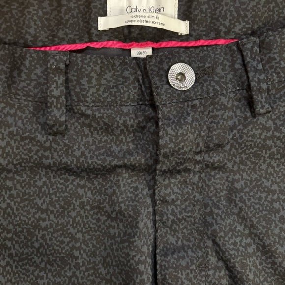Calvin Klein Slim Stretch Pants Men’s Grey Black Size 30 - Picture 2 of 3